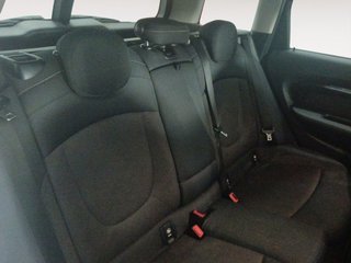 MINI MINI Clubman One 75 kW (102 CV)