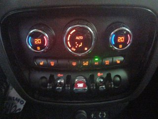 MINI MINI Clubman One 75 kW (102 CV)