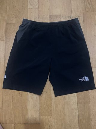 Pantalones cortos The North Face negros