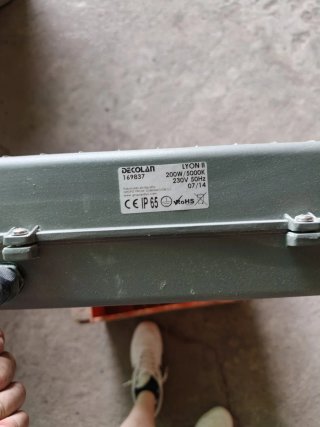 Foco LED Decolan Lyon II 200W 5000K