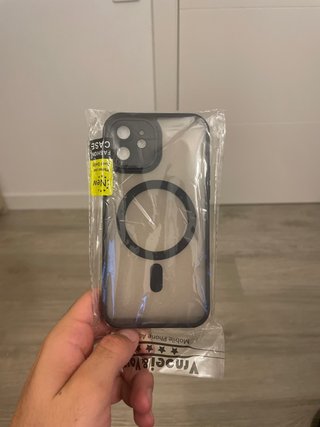 Custodia iPhone nera e trasparente per iPhone 12 e 13