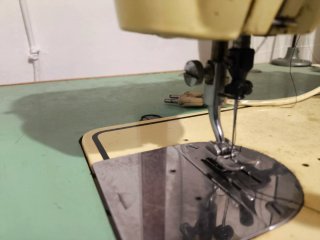 Máquina de coser Refrey Transforma + Mesa