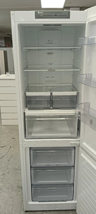 NEVERA COMBI BALAY NO FROST ENERGÍA A++