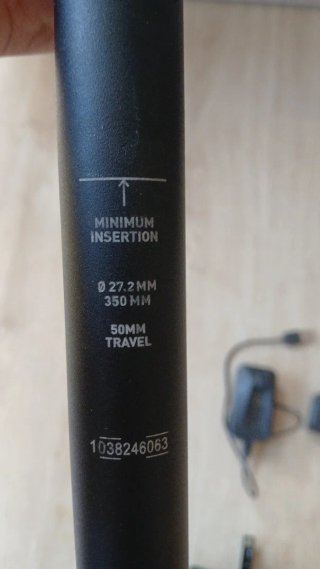 Tija telescópica SRAM AXS