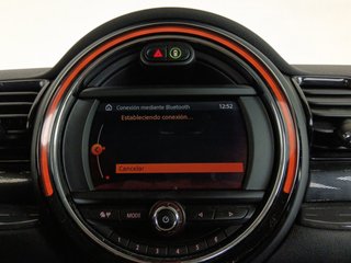MINI MINI Clubman One 75 kW (102 CV)