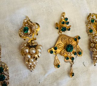 Lote Pendientes Fallera Oro y Verde
