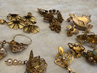 Lote Pendientes Fallera Oro y Verde