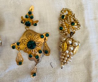 Lote Pendientes Fallera Oro y Verde