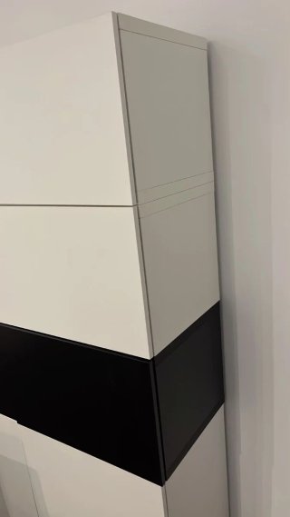 Mueble modular Ikea blanco y negro