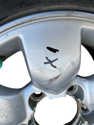 Llanta Toyota Hilux VII 05-15