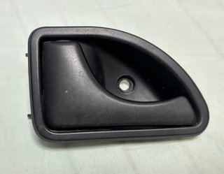 Maneta Interior Izquierda Renault Kangoo año 2005