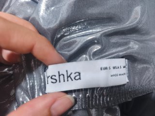 Falda larga metalizada plata Bershka
