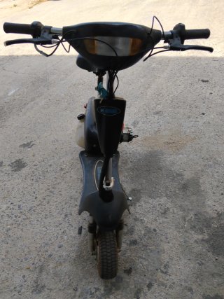 Patinete eléctrico con asiento