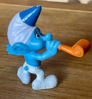 Pitufo de colección 9 cm con trompeta