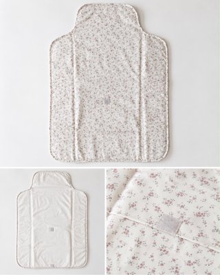 Cambiador de bebé floral