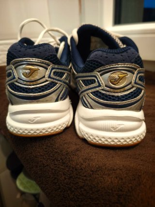Deportivos Joma Azul y Blanco