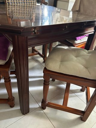 Tavolo da pranzo estensibile in legno massello per 6 sedie