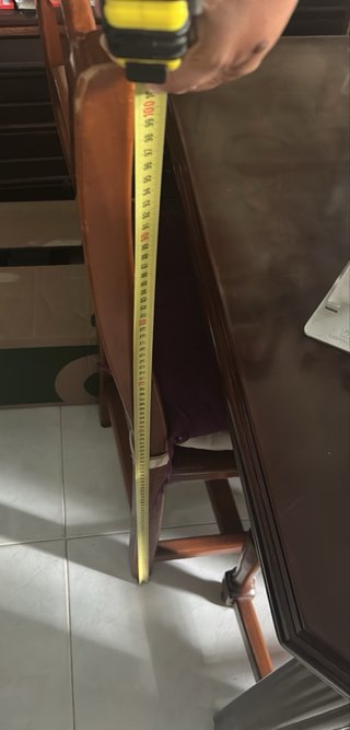 Tavolo da pranzo estensibile in legno massello per 6 sedie