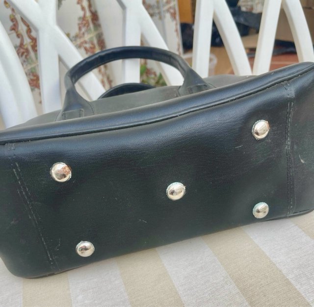Bolso tipo maleta médica vintage preta 30 cm
