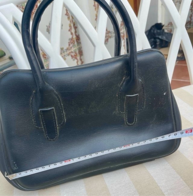 Bolso tipo maleta médica vintage preta 30 cm