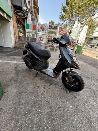Piaggio Typhoon 2016 Negra