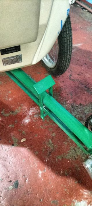 Chasis de bicicleta de carga verde