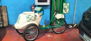 Chasis de bicicleta de carga verde