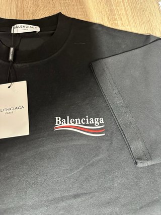 Camiseta Balenciaga Negra Talla S