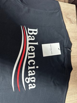 Camiseta Balenciaga Negra Talla S