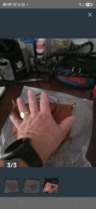 Bolso marrón pequeño