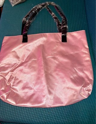 Bolsa tote rosa con dibujo de Vicky Tiel