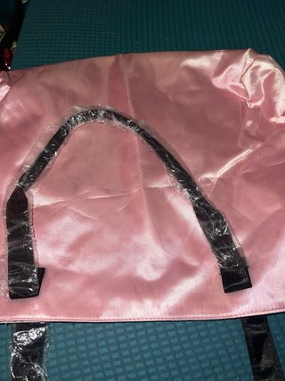 Bolsa tote rosa con dibujo de Vicky Tiel