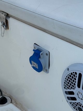 Semirrígida medline con Suzuki 4 tiempos