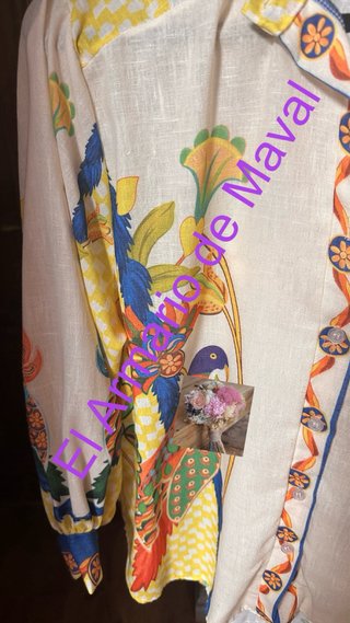 Camisa estampada amarilla