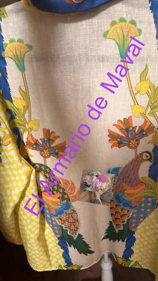 Camisa estampada amarilla