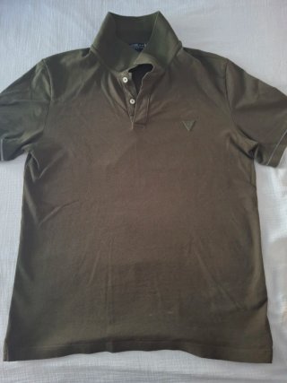Polo Guess Caqui Talla L
