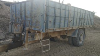 Carreta volquete sin documentación