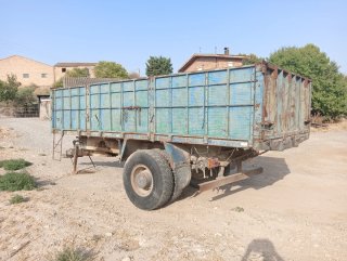 Carreta volquete sin documentación