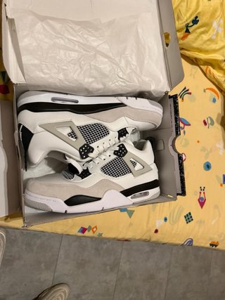 Air Jordan 4 Retro - Nuove