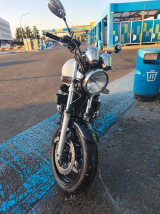 Yamaha XJR 1300 Naked