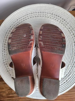 Sandalias blancas Temu Talla 40 Ligeras