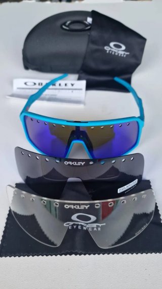 Óculos sutro ventilado Oakley