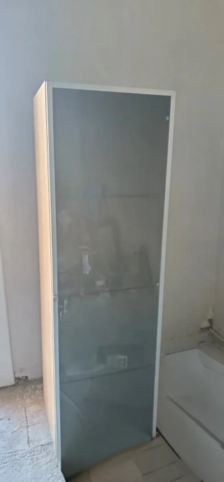 Vitrina madera y cristal