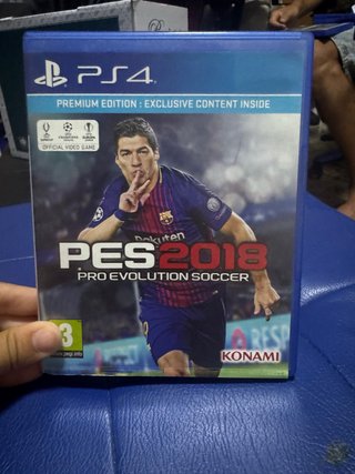 PES 2018 Premium Edition PS4