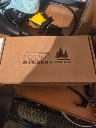 Sillín Tune Speedneedle Carbon 109gr
