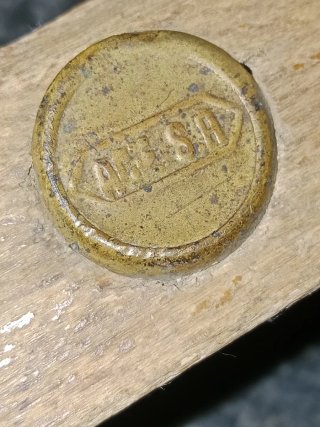 Nivel de madera antiguo Acesa