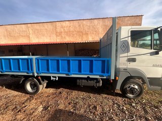 Camión Plataforma Azul 110.000km
