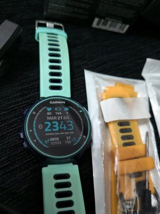 Garmin Forerunner 735XT GPS Running Watch
