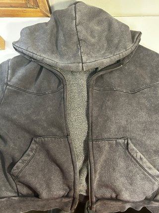 Sudadera con capucha gris Bershka mujer