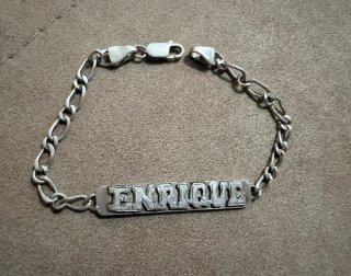 Pulsera de plata con nombre ENRIQUE